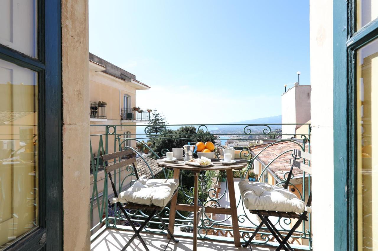 Greek Theater - Sea View Apartment Taormina Eksteriør billede
