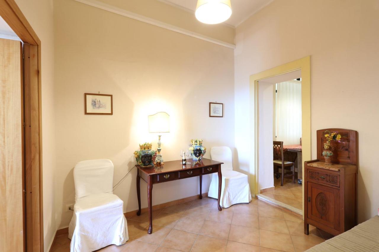 Greek Theater - Sea View Apartment Taormina Eksteriør billede